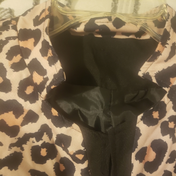 Jacket - Picture 3 of 5